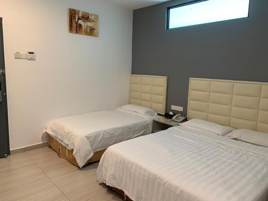 Fortune Hotel Johor Bahru Buitenkant foto