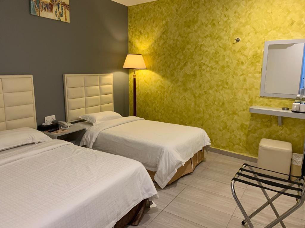 Fortune Hotel Johor Bahru Buitenkant foto