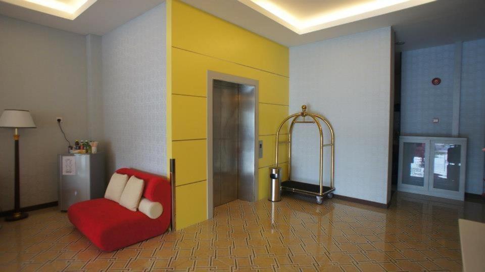 Fortune Hotel Johor Bahru Buitenkant foto